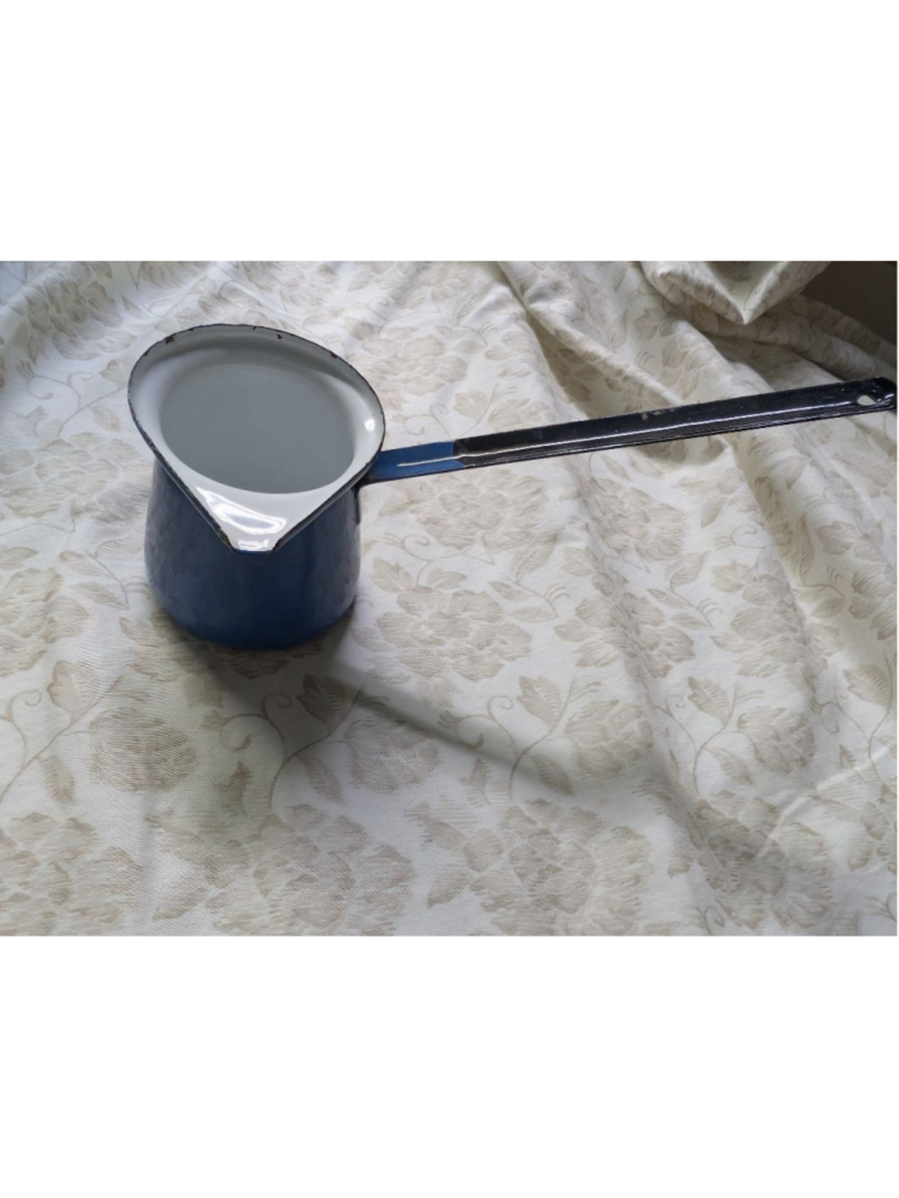 Vintage Blue and White Enamel Cookware Pot small